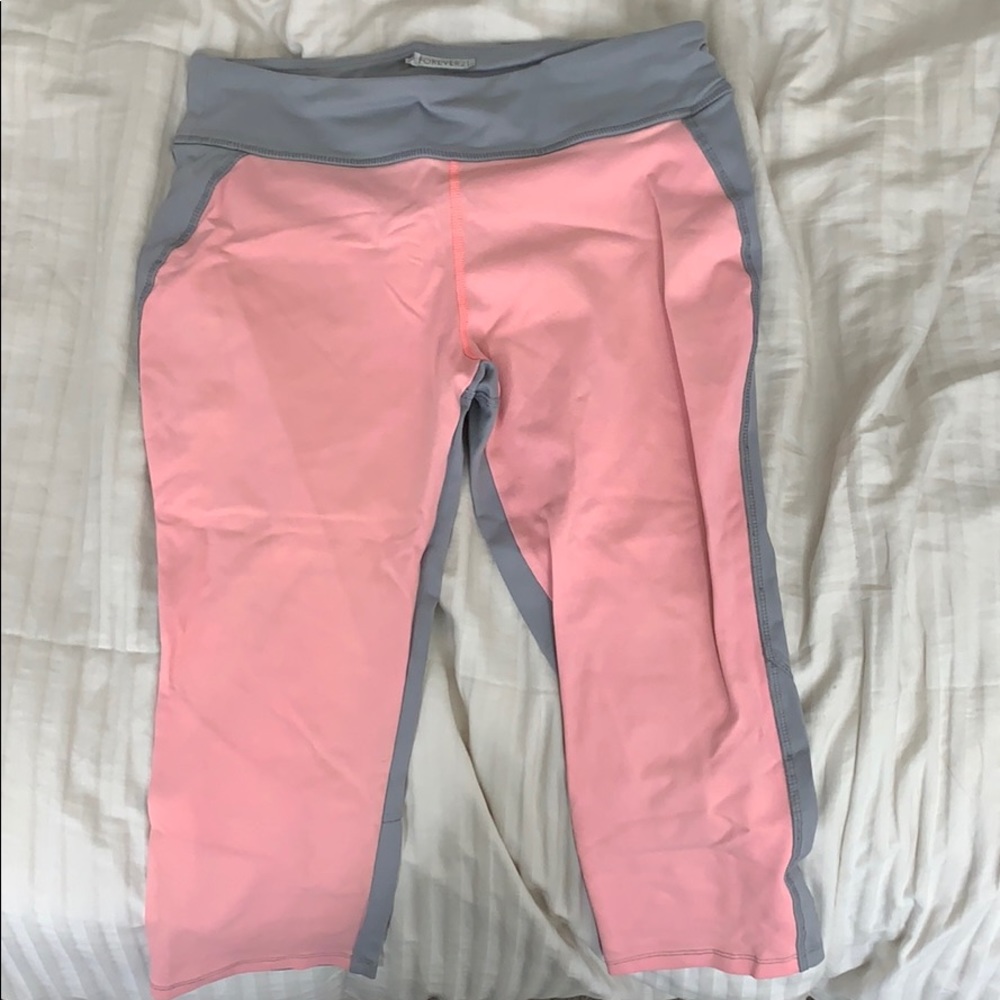 Capri Leggings